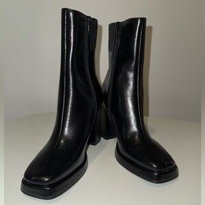 Steve Madden Sleek Black Heeled Boots